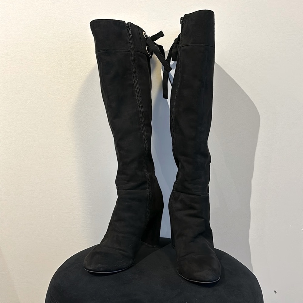 Nine West Faux Suede Tall Block Heel Boot Tie Detail Size 7 Black